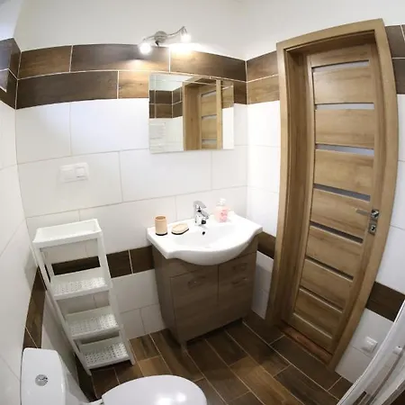 Dom Marhula Nyaraló Štúrovo