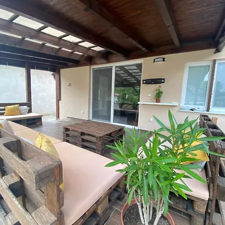 Nyaraló Dom Marhula Štúrovo