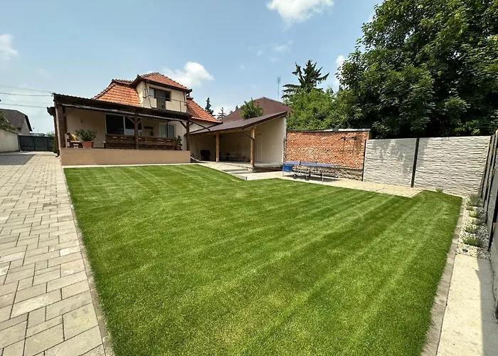 Dom Marhula Vakantiehuis Štúrovo